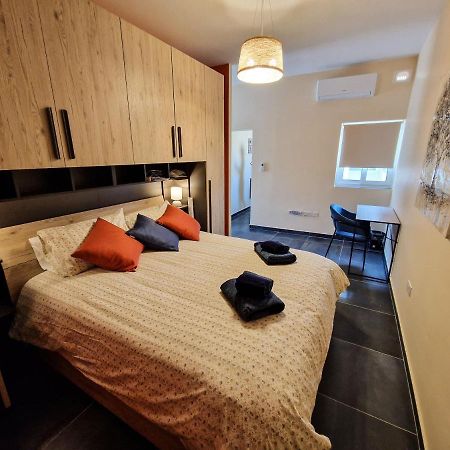 Comfy And Cosy. Appartement St. Paul's Bay Buitenkant foto